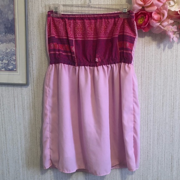 Strapless Hmong inspired short mini dress pink - Picture 1 of 5
